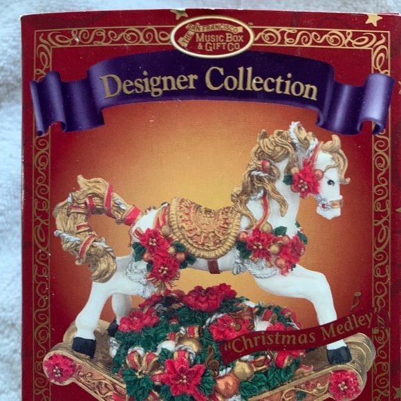 Set of 6 San Francisco music co ornaments boxed - Picture 7 of 16